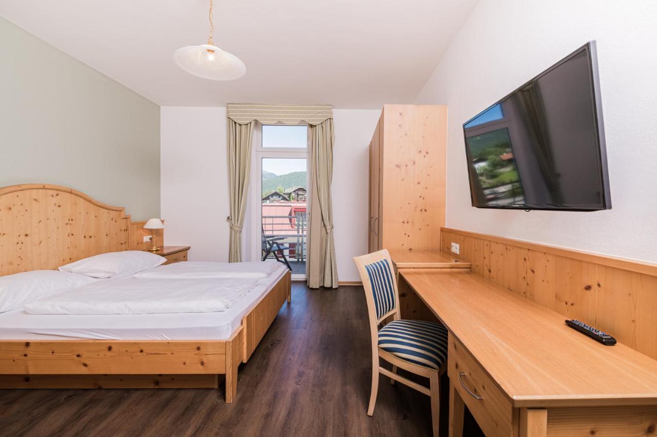 Hotel Kronplatz Valdaora Esterno foto