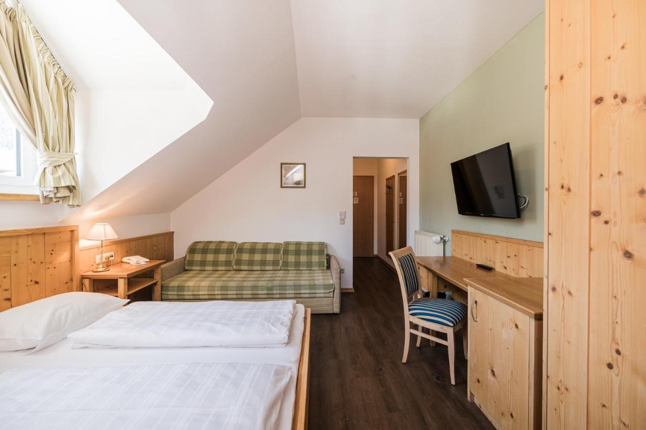 Hotel Kronplatz Valdaora Esterno foto