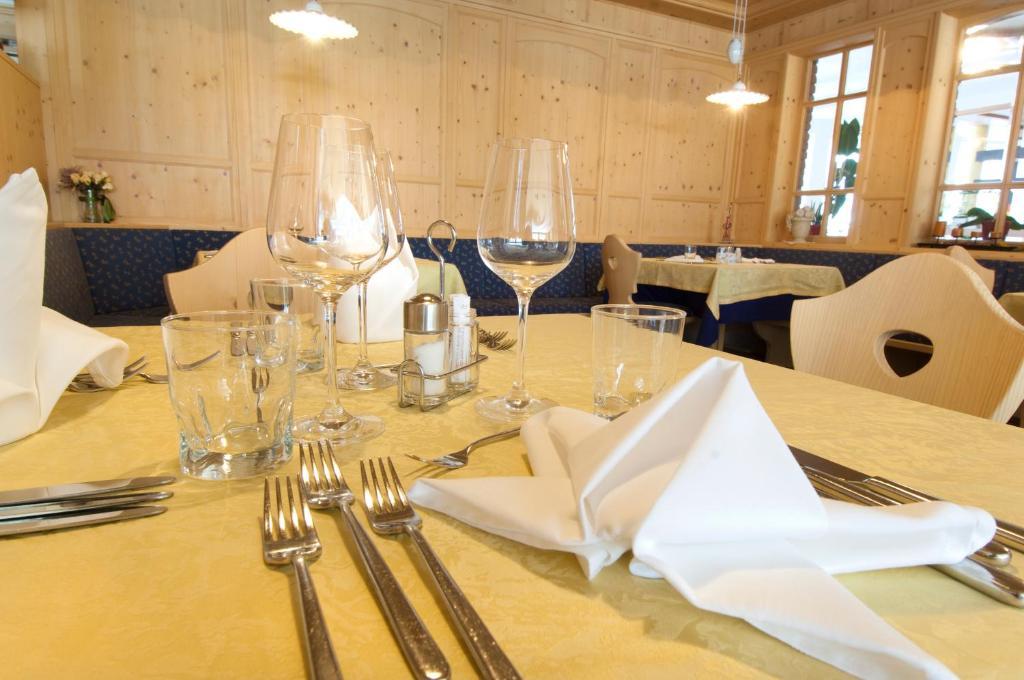 Hotel Kronplatz Valdaora Esterno foto